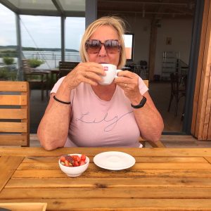 ae63c167-fa20-4979-af7b-bf22b6c2a0d2